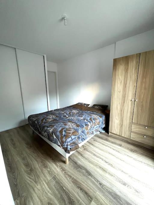Lady Lafe Kaz Appartement 弗龙蒂尼昂 外观 照片